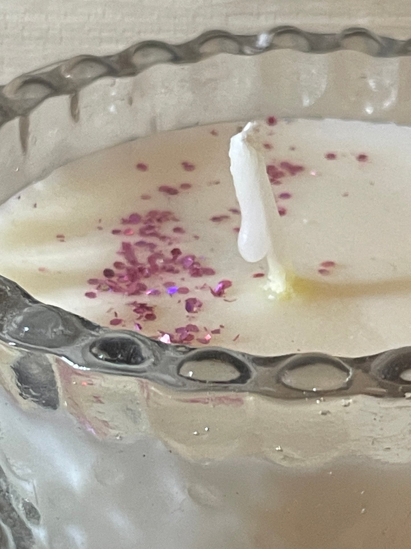 Tried & True Novelty Glass Scented Soy Candle; XOXO