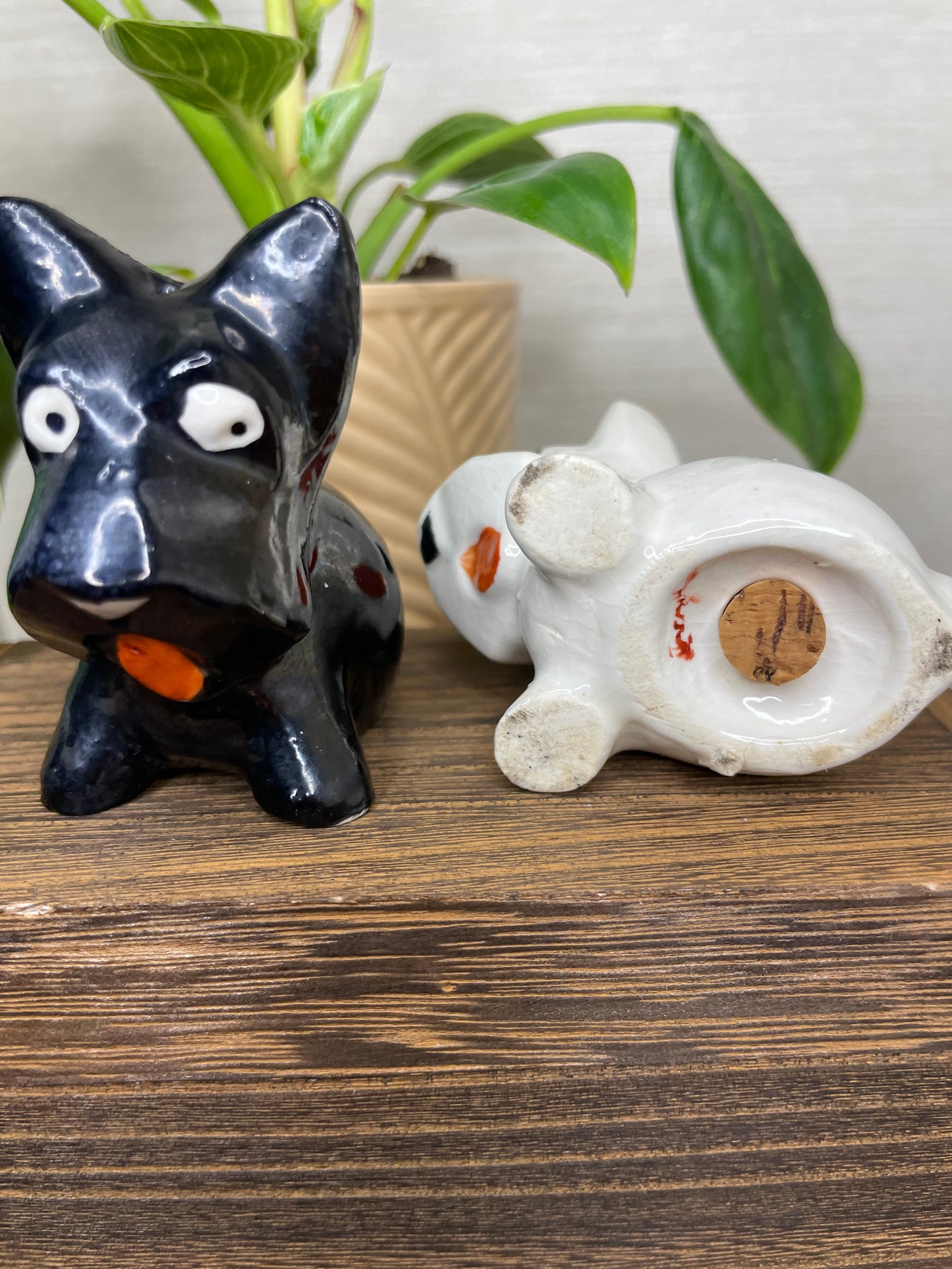 Vintage Black and White Scottie Salt & Pepper Shakers